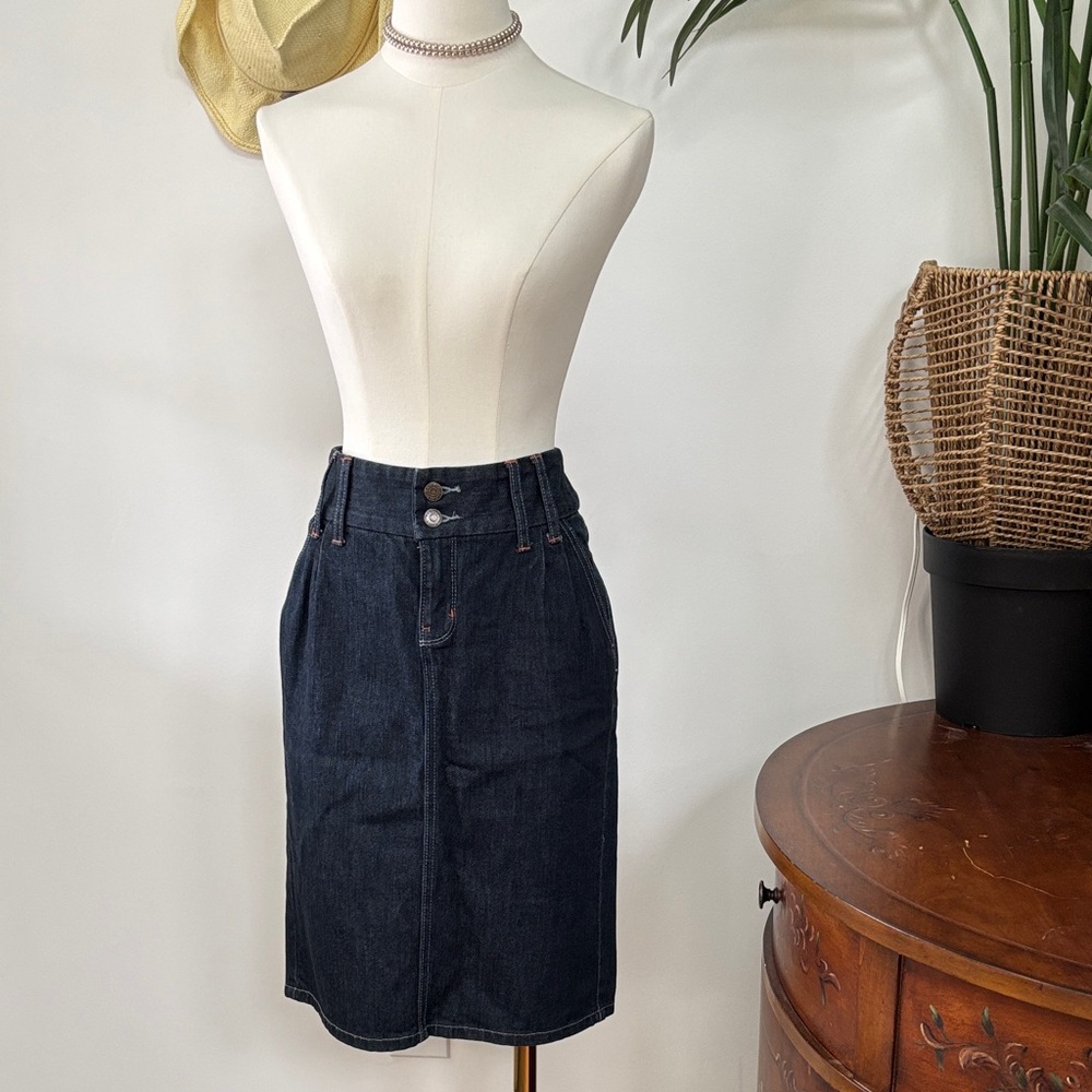 Banana Republic Dark Wash Denim Pencil Skirt Size 6